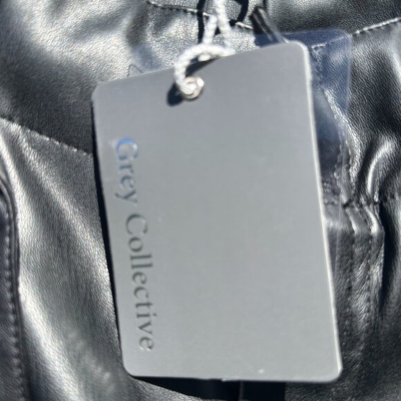 NWT Grey Collective Vegan Leather Cropped Flare Pants with Belt - Picture 9 of 11